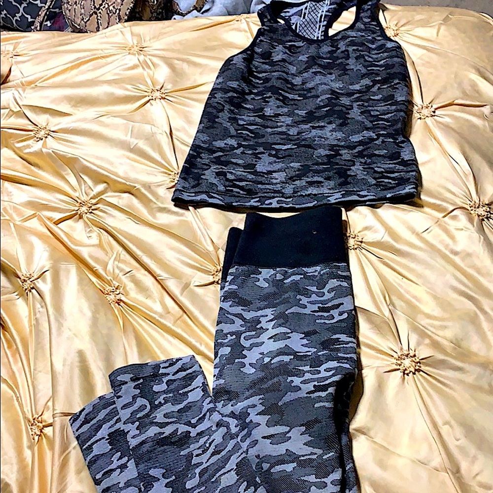 Grey/black camo athletic set OSFA